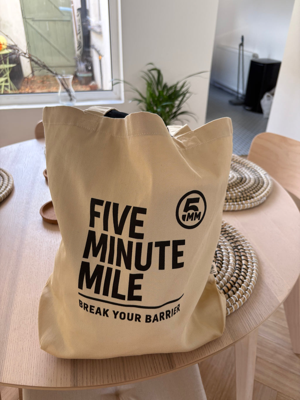 Five Minute Mile Eco Bag
